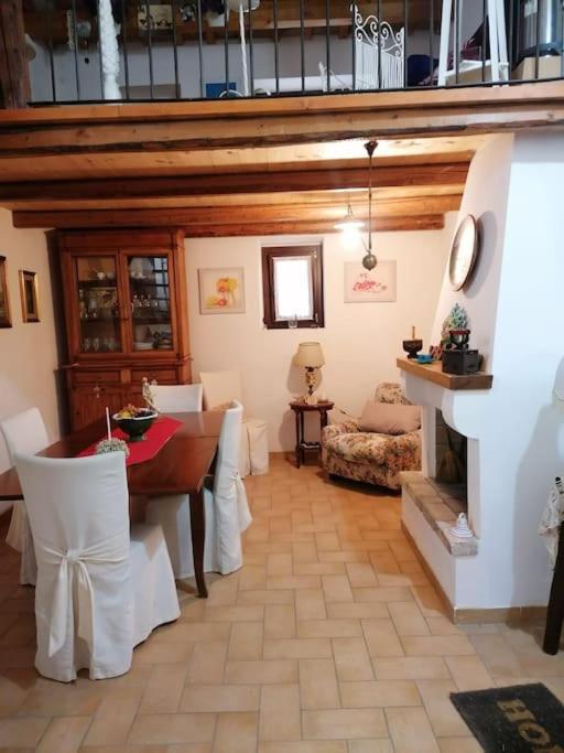 La Casa Nel Borgo Villa Orsogna Buitenkant foto